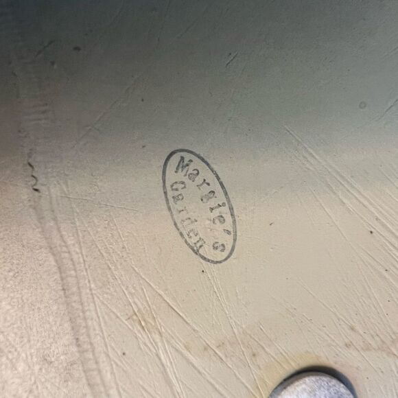 Garden Vase - Picture 15 of 15